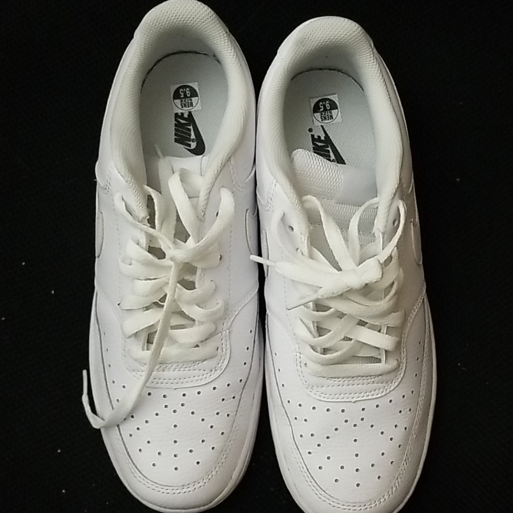 Nike Backboard 2 size 9.5
